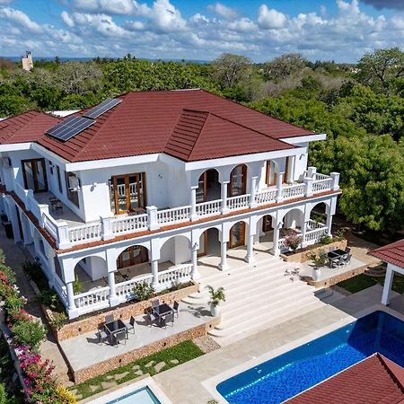 Villa Branca Diani Boutique Luxury & Personalized Service Diani Beach Exteriör bild