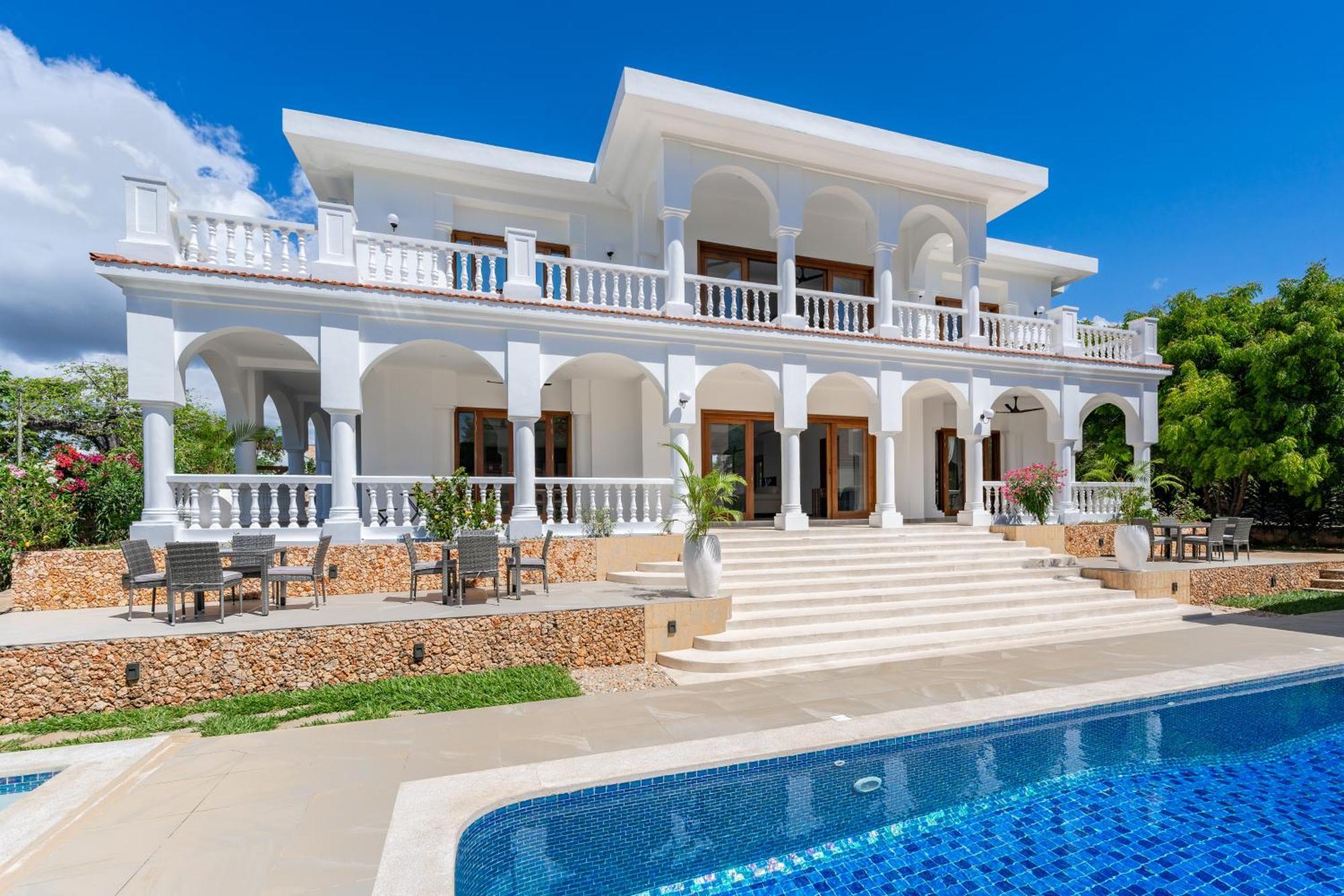 Villa Branca Diani Boutique Luxury & Personalized Service Diani Beach Exteriör bild