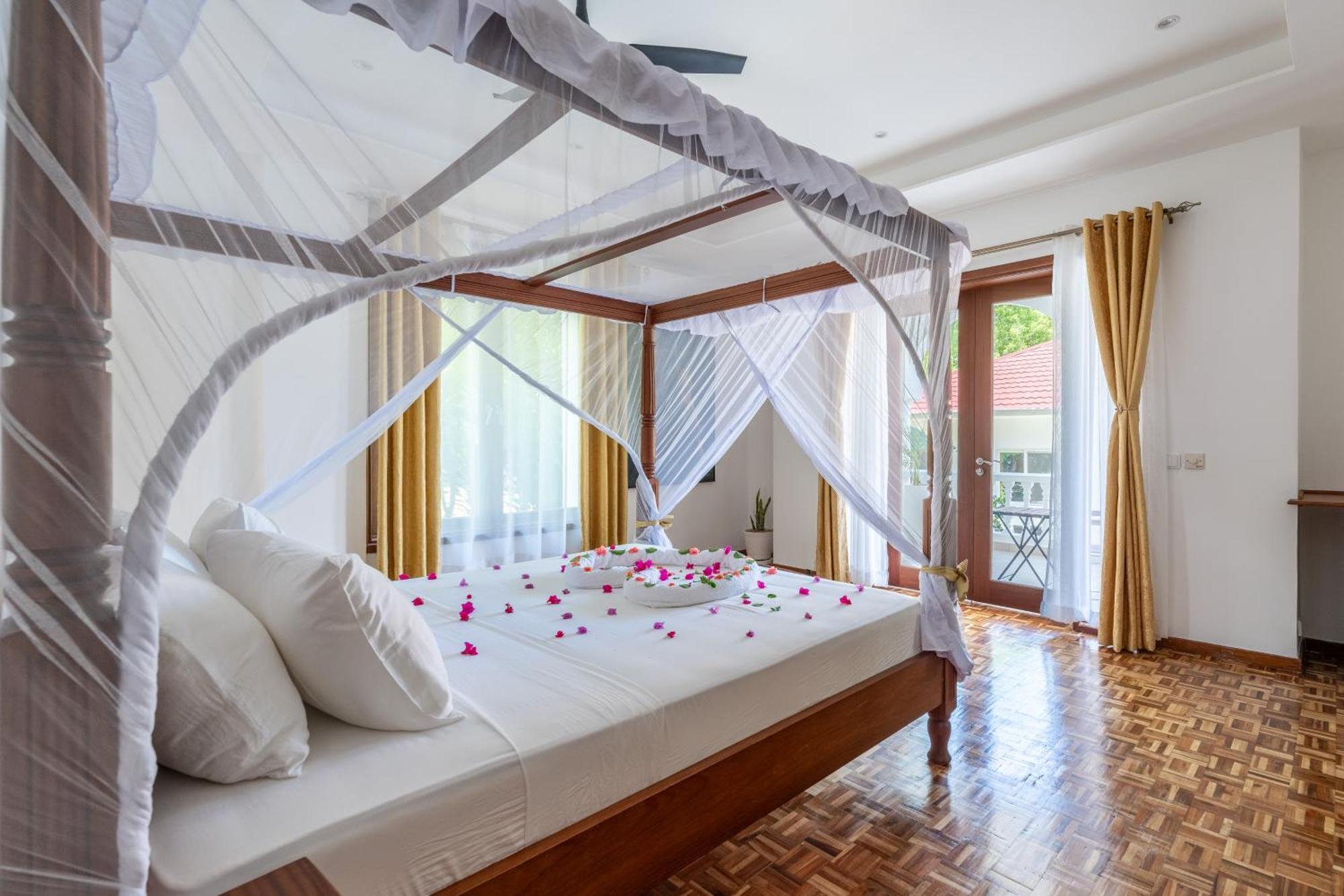 Villa Branca Diani Boutique Luxury & Personalized Service Diani Beach Exteriör bild