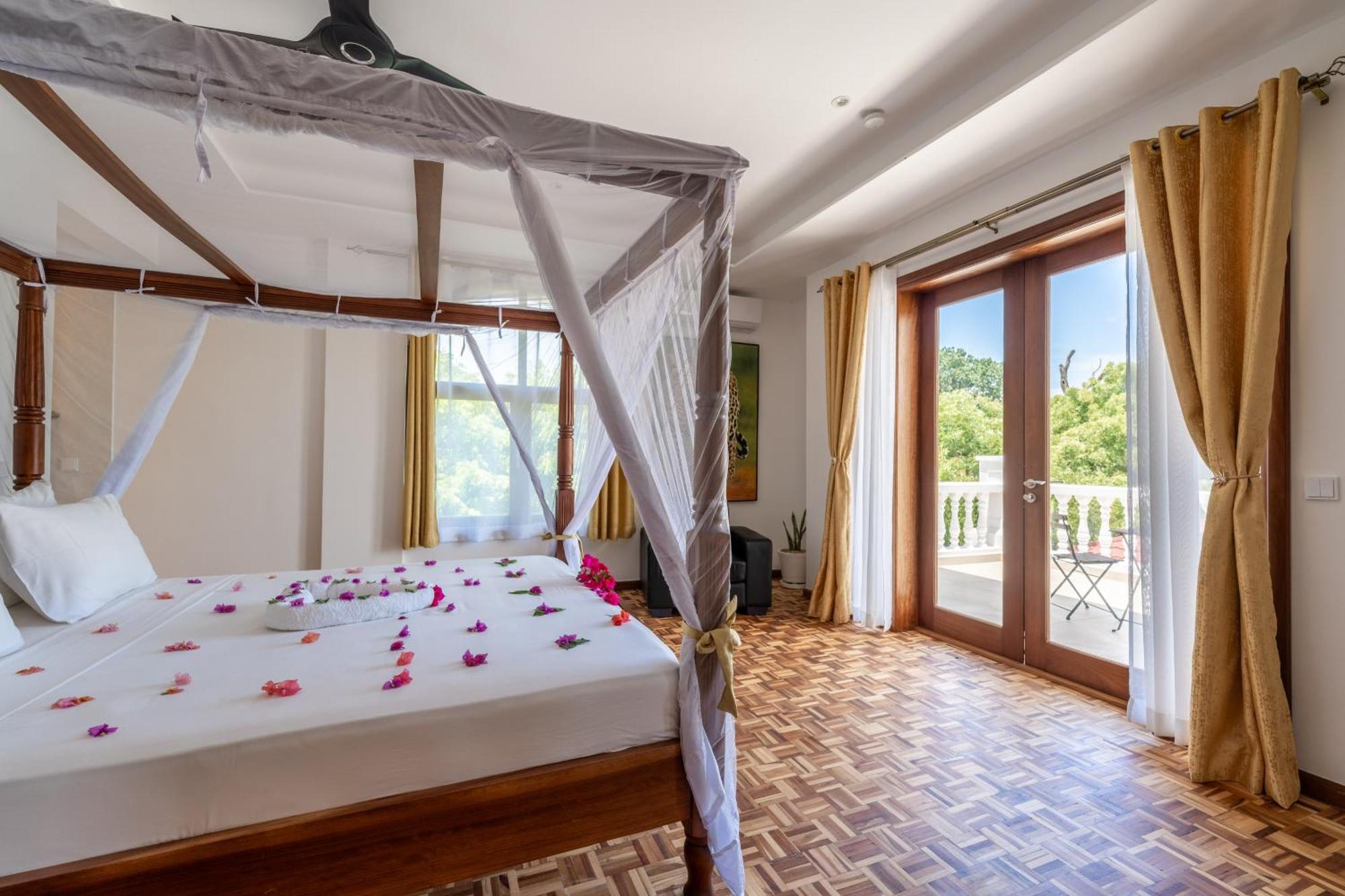 Villa Branca Diani Boutique Luxury & Personalized Service Diani Beach Exteriör bild