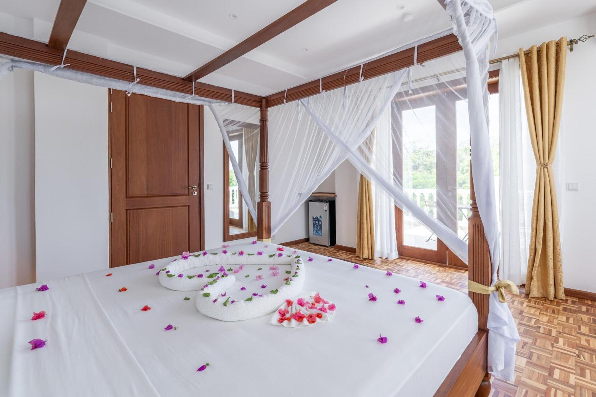 Villa Branca Diani Boutique Luxury & Personalized Service Diani Beach Exteriör bild